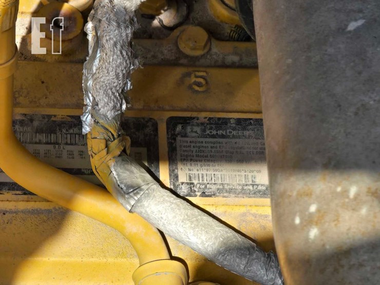 2018-deere-350g-lc-image-24