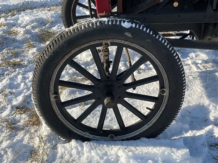 homemade-model-t-tractor-image-23