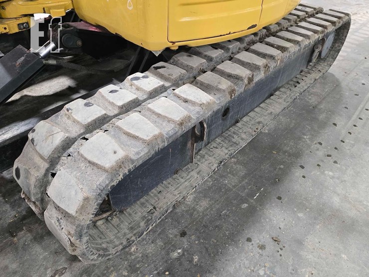 2016-caterpillar-305e2-cr-image-32