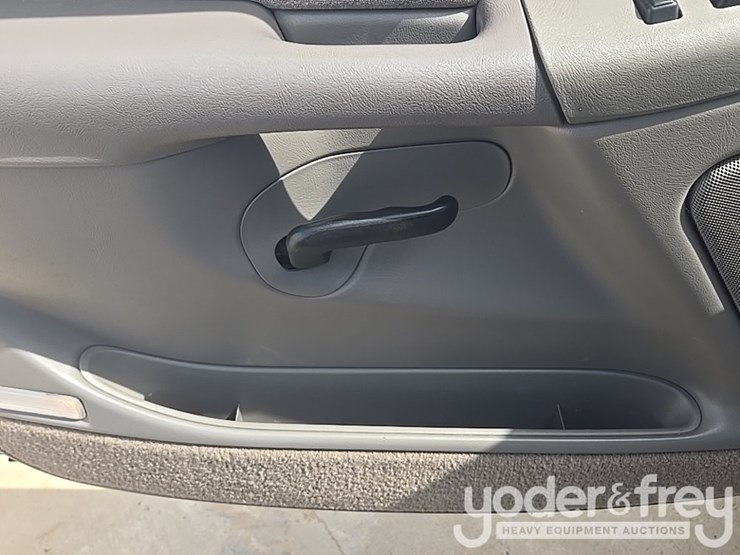 2002-chevrolet-silverado-2500hd-image-78