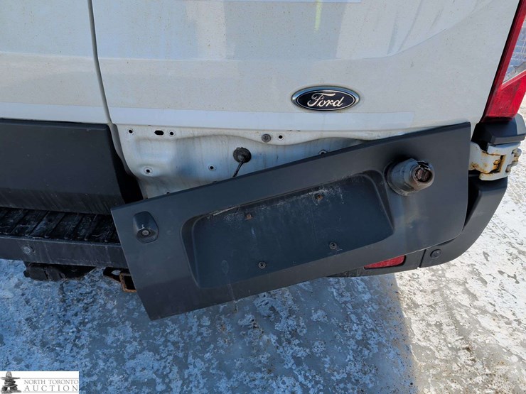 2016-ford-transit-image-22