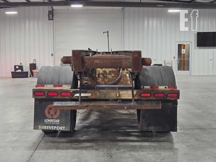 2002-environmental-service-products-46-ft-tandem-axle-image-8