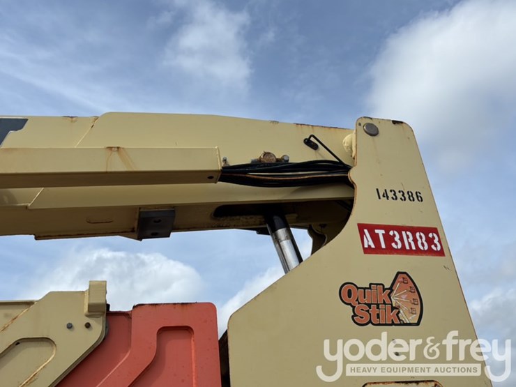 2014-jlg-800aj-image-20