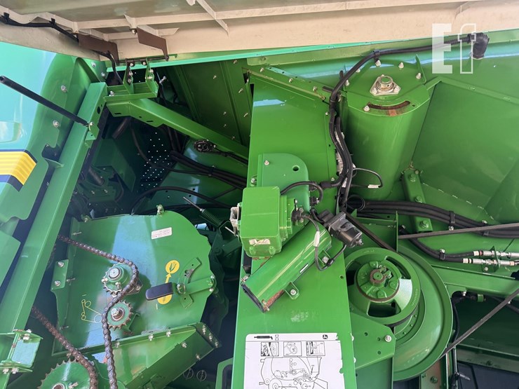 2019-john-deere-s790-image-40