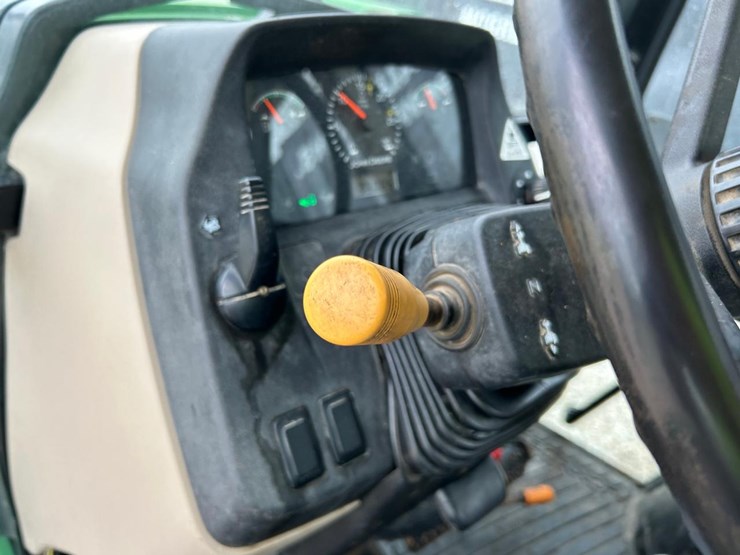 john-deere-5325-image-22