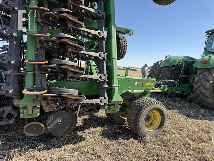 2012-john-deere-1890-image-146