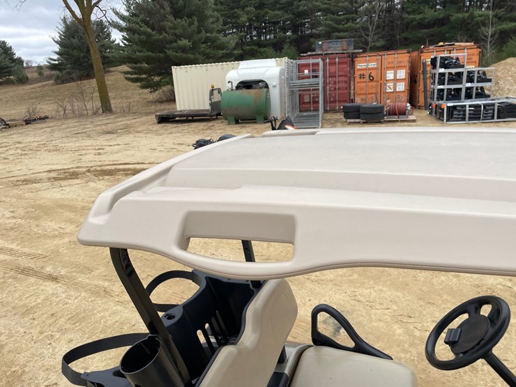 #605-•-ez-go-rxv-electric-golf-cart-image-33