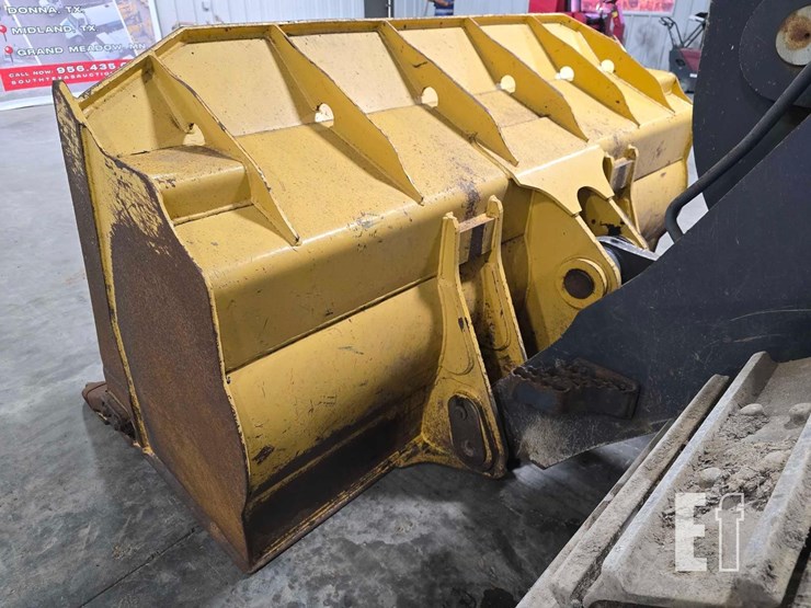 2016-deere-655k-image-12