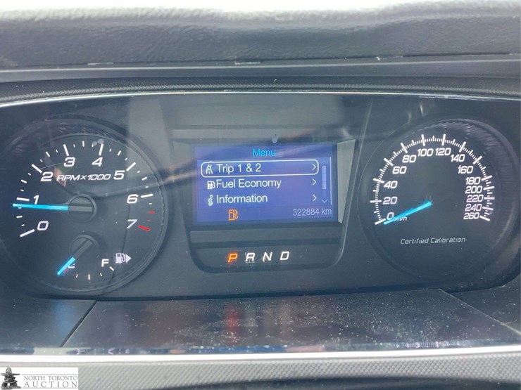 2017-ford-taurus-image-12