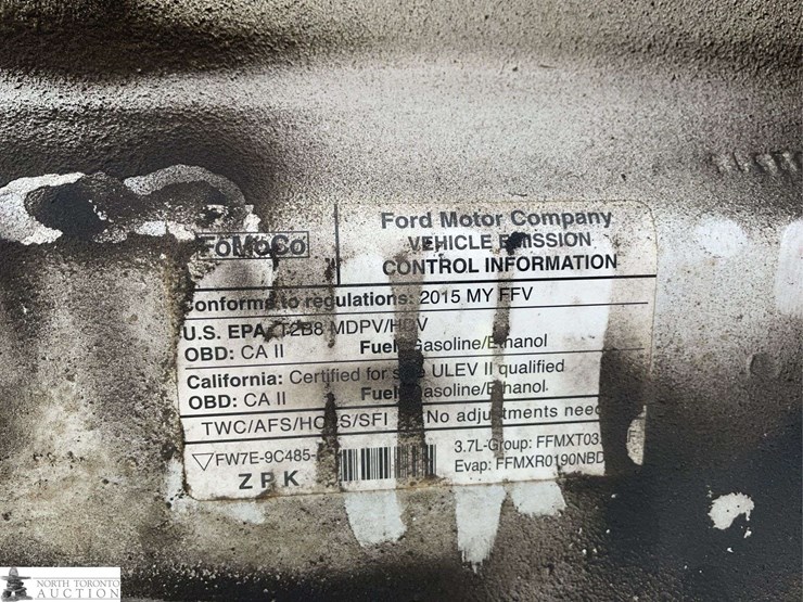 2015-ford-transit-image-24