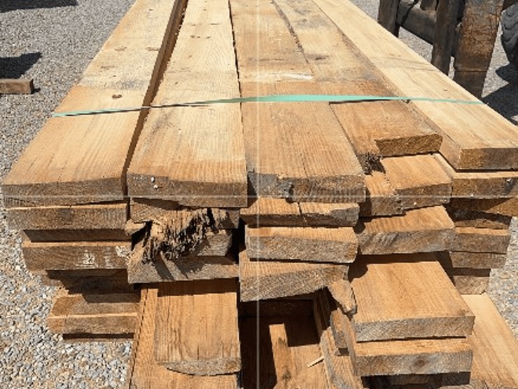 (50)-pine-2"-x-8"-rough-cut-lumber---12-14'-long-image-3