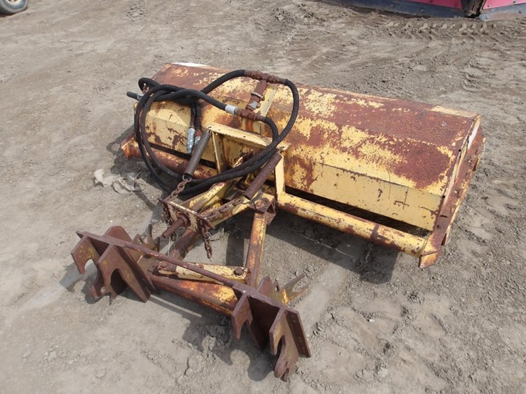 #7429-•-loader-hydraulic-broom-image-6