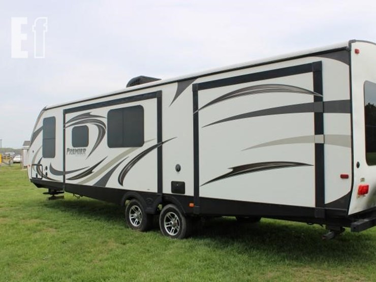 #6302-2015-keystone-ultra-lite-premier-by-bullet-3-image-5