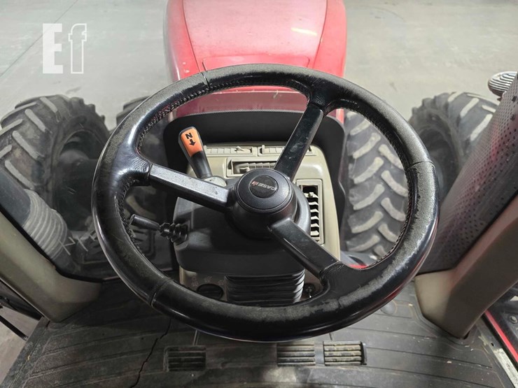 2016-case-ih-magnum-310-cvt-image-13