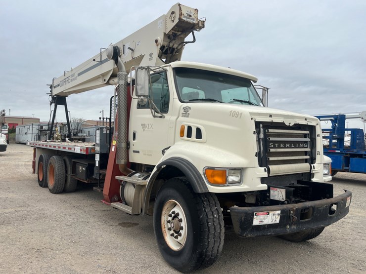 2007-sterling-lt7500-image-3