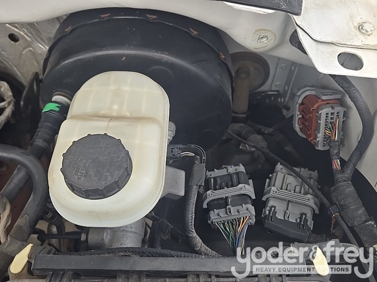 2019-ford-f150-image-42