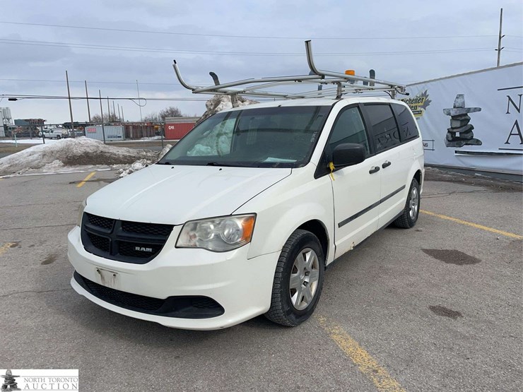 2012-ram-c/v-image-1