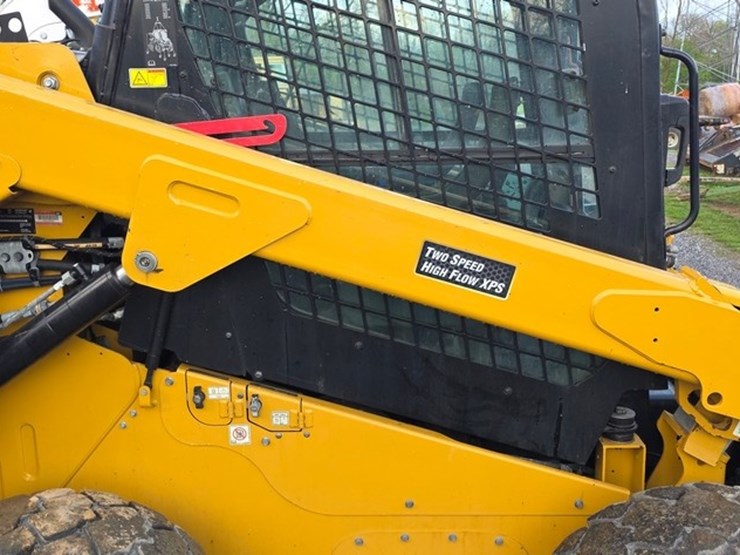 2022-caterpillar-272d3-image-12