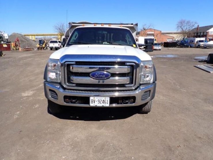 2016-ford-f550-xlt-image-2