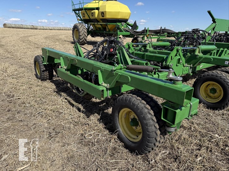 2012-john-deere-1890-image-19