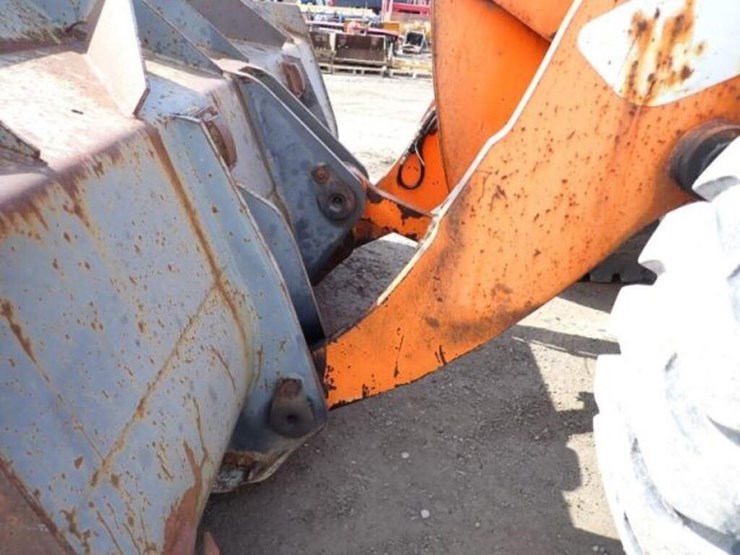 2010-doosan-dl250-image-23