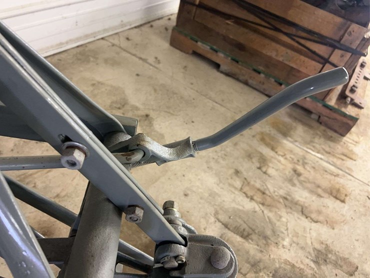 one-bottom-ferguson-plow-image-7