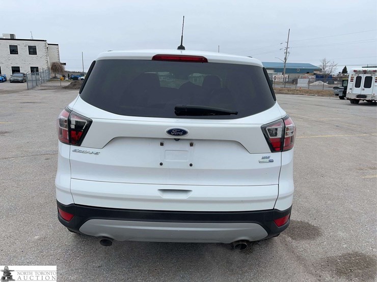 2017-ford-escape-image-6