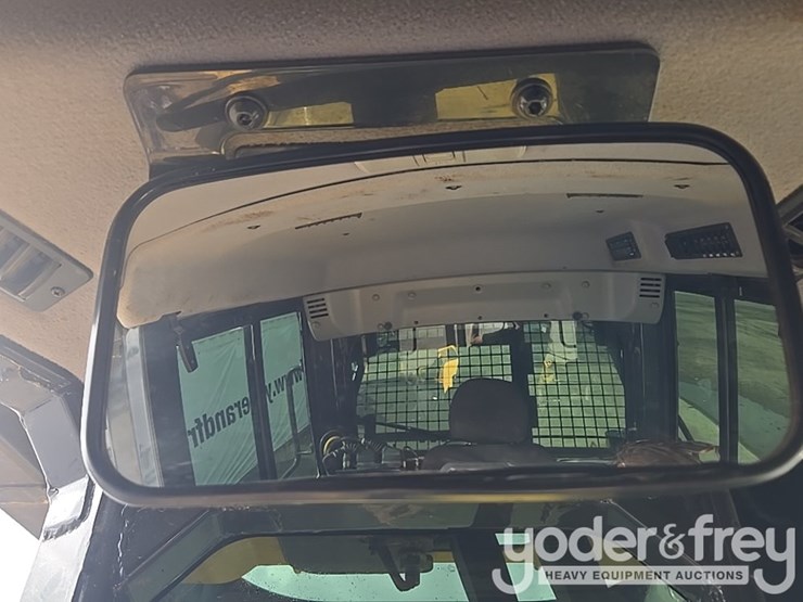 2014-komatsu-d61px-23-image-111