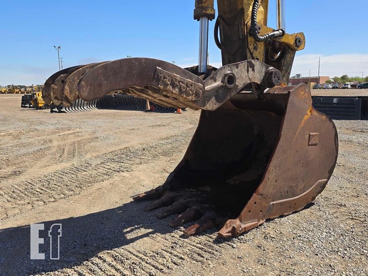 2018-caterpillar-336fl-image-9