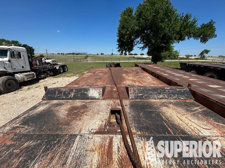 2007-mack-granite-cv713-image-12