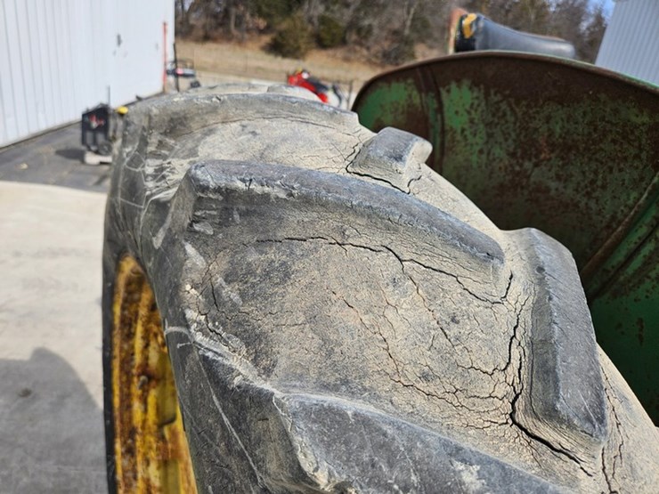 1953-john-deere-50-image-37