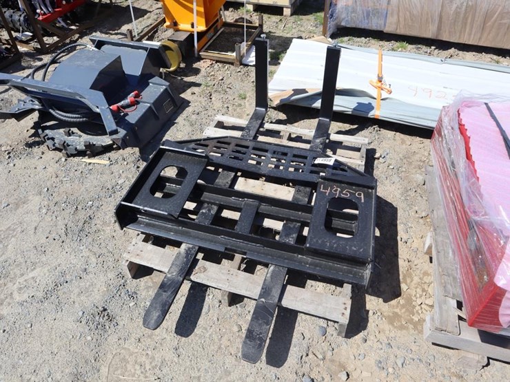 future-skid-steer-forks-image-2