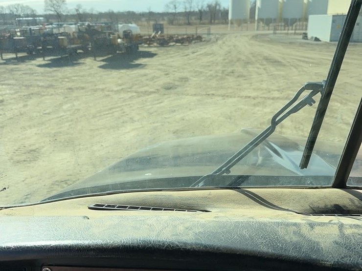 2005-kenworth-t800-image-50