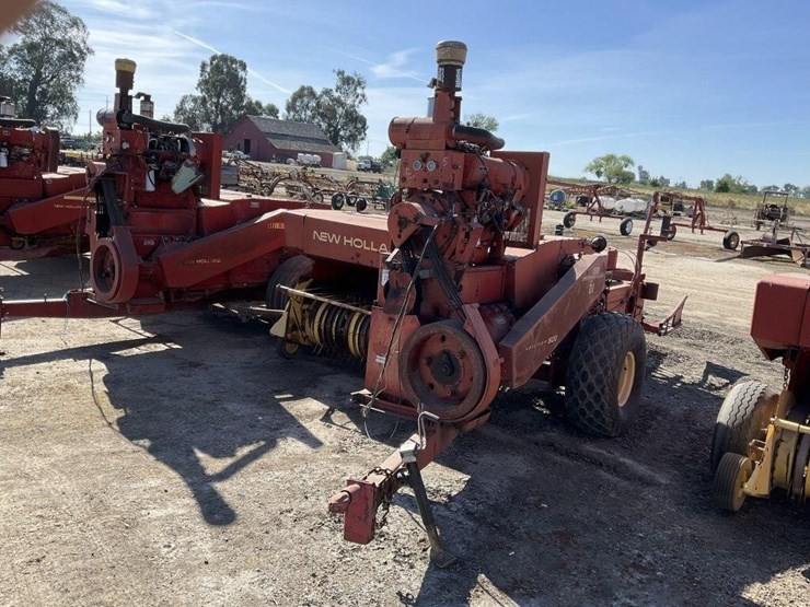 new-holland-500-image-3