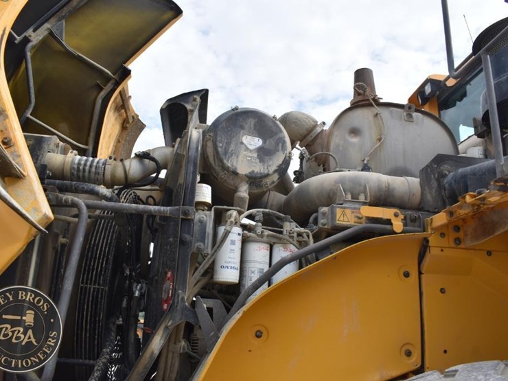 2015-volvo-l150h-image-53