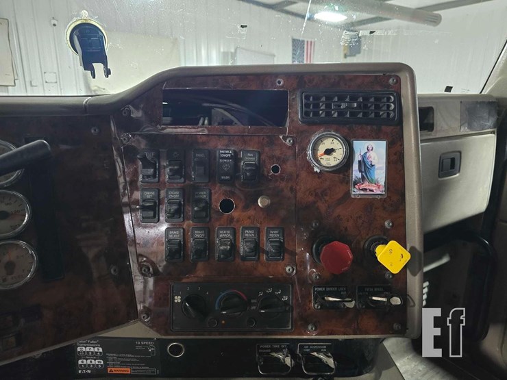 2013-international-paystar-5900-image-15