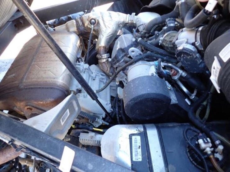 2021-can-am-defender-limited-hd10-4x4-side-by-side-image-43