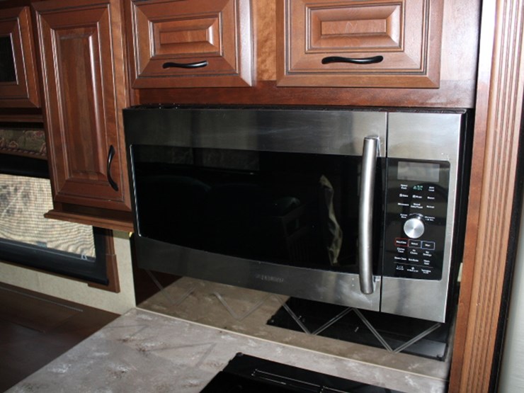 #7364-•-2015-jayco-pinnacle-fifth-wheel-camper-image-48