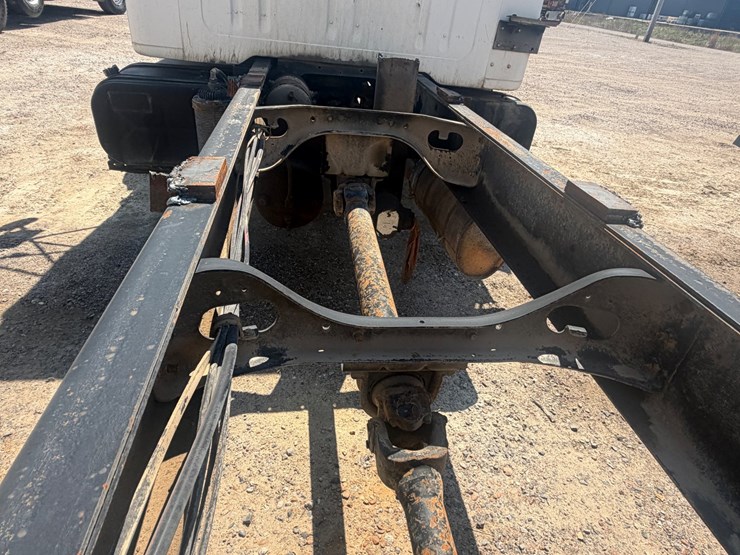 1990-international-4900-image-9