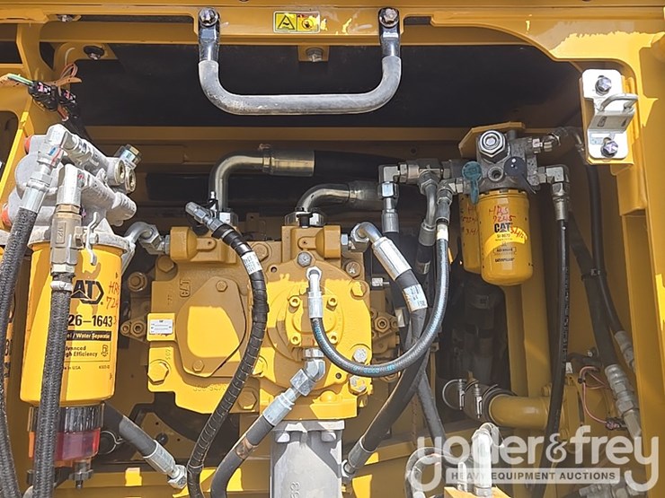 2017-caterpillar-336fl-image-53