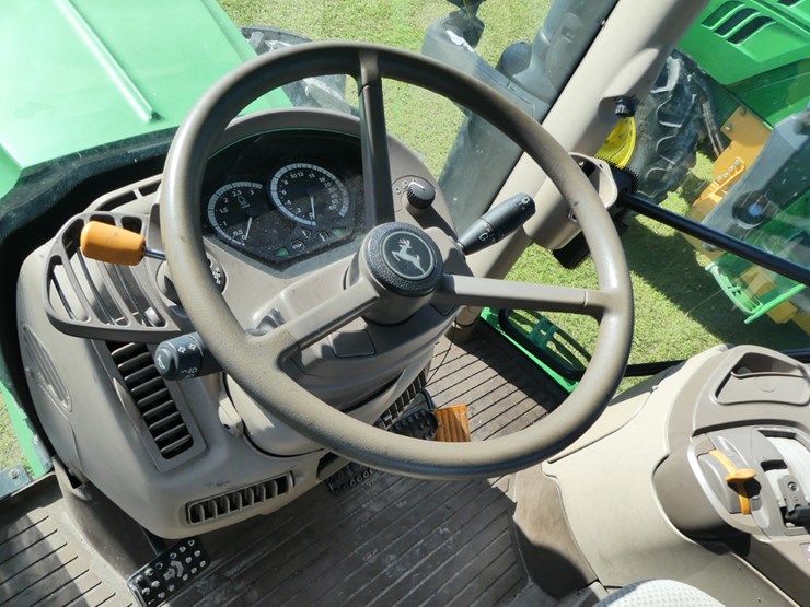 2021-john-deere-6130r-image-13