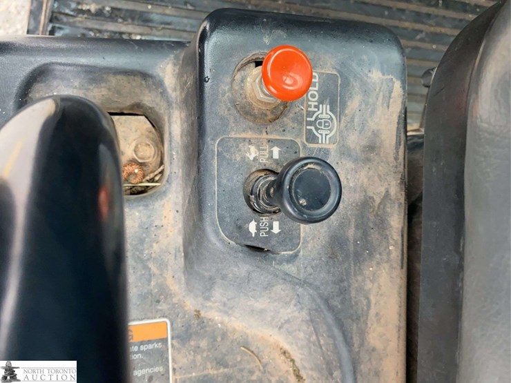 2017-kubota-rtv-x1100c-image-19