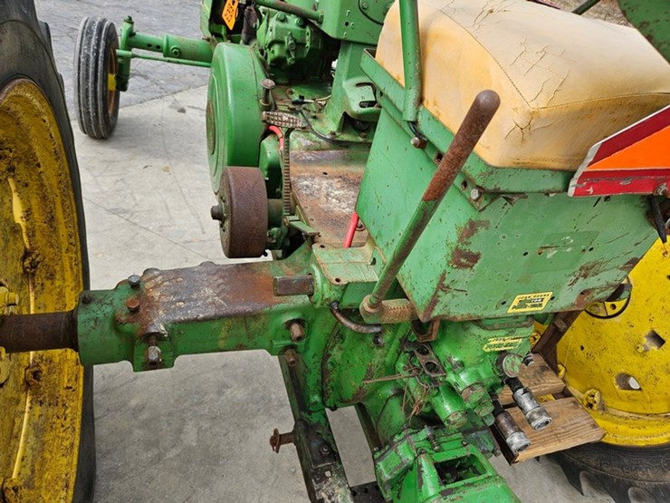 1953-john-deere-70-image-22