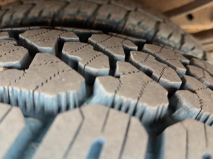 2019-ford-f350-image-15