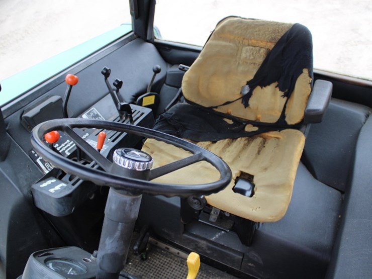 john-deere-4040-image-10