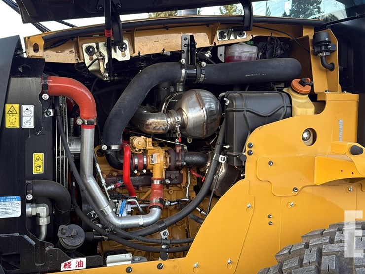 caterpillar-910-image-17