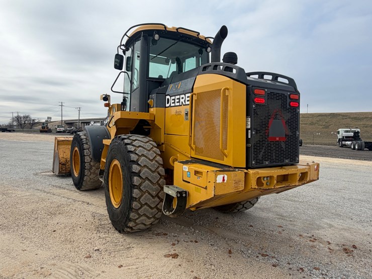 2018-deere-544k-image-5