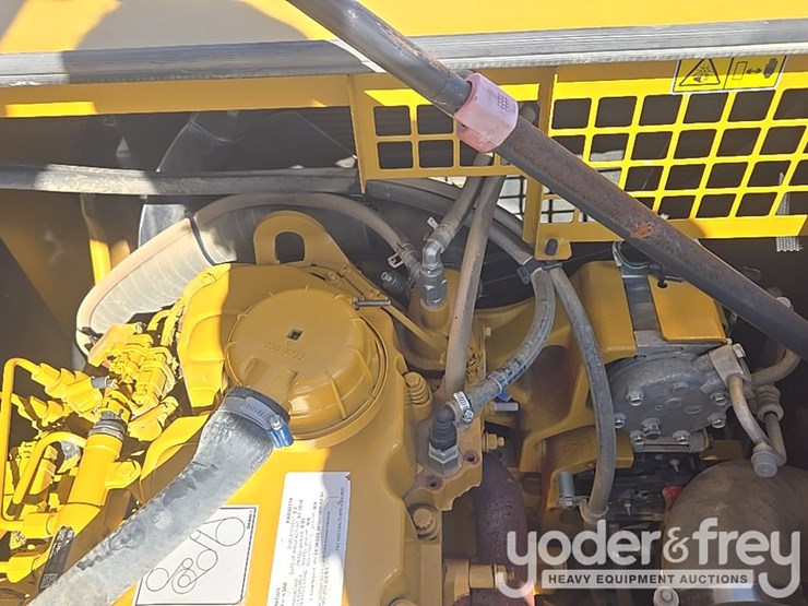 2019-caterpillar-336-image-59