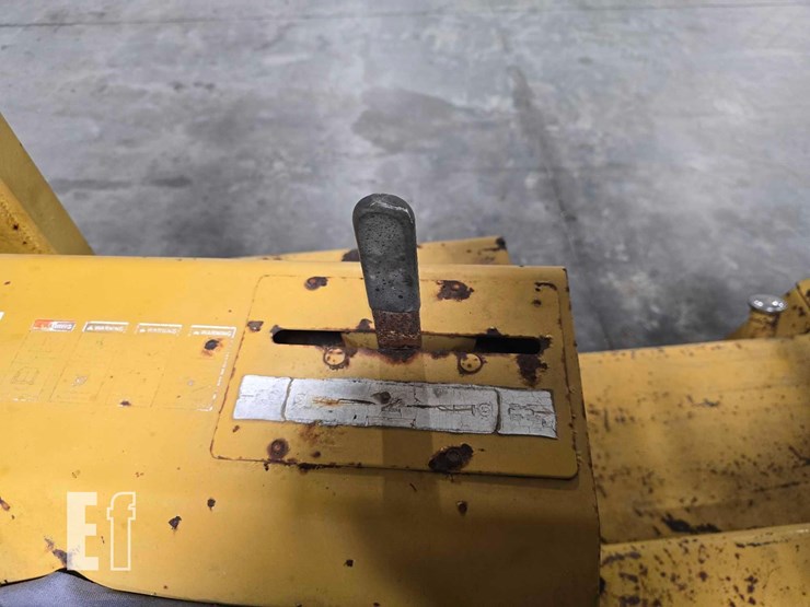 2007-vermeer-v8550-image-26