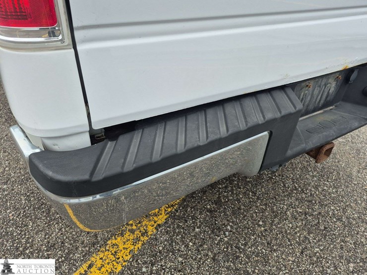 2013-ford-f150-image-28